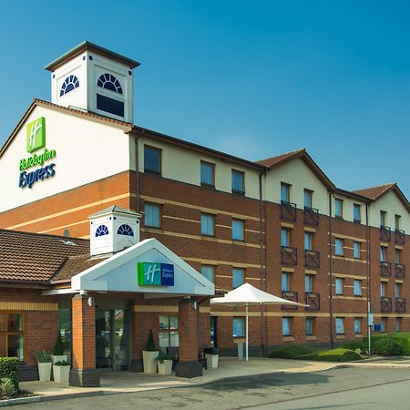 Holiday Inn Express Derby Pride Park By Ihg Eksteriør bilde
