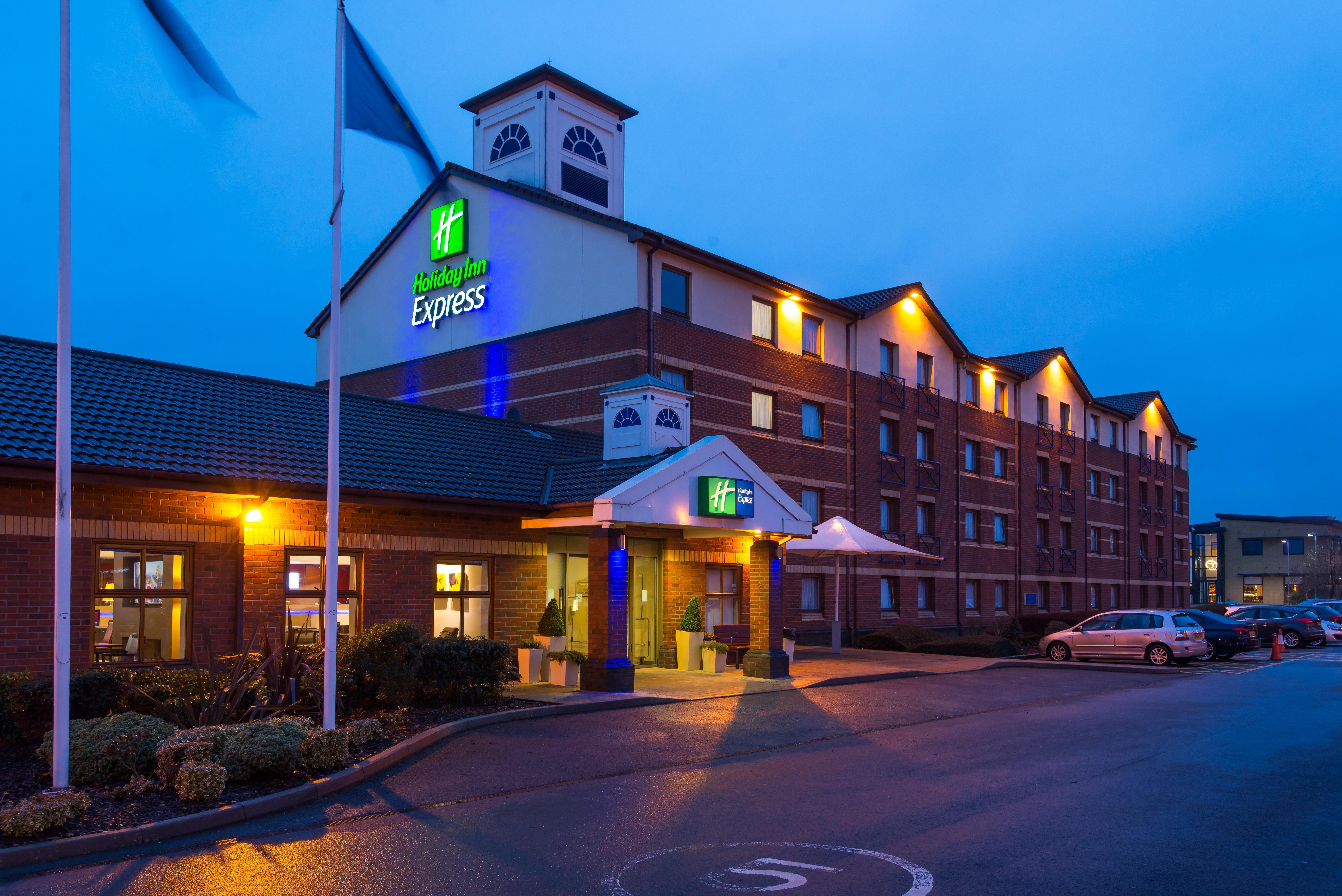 Holiday Inn Express Derby Pride Park By Ihg Eksteriør bilde
