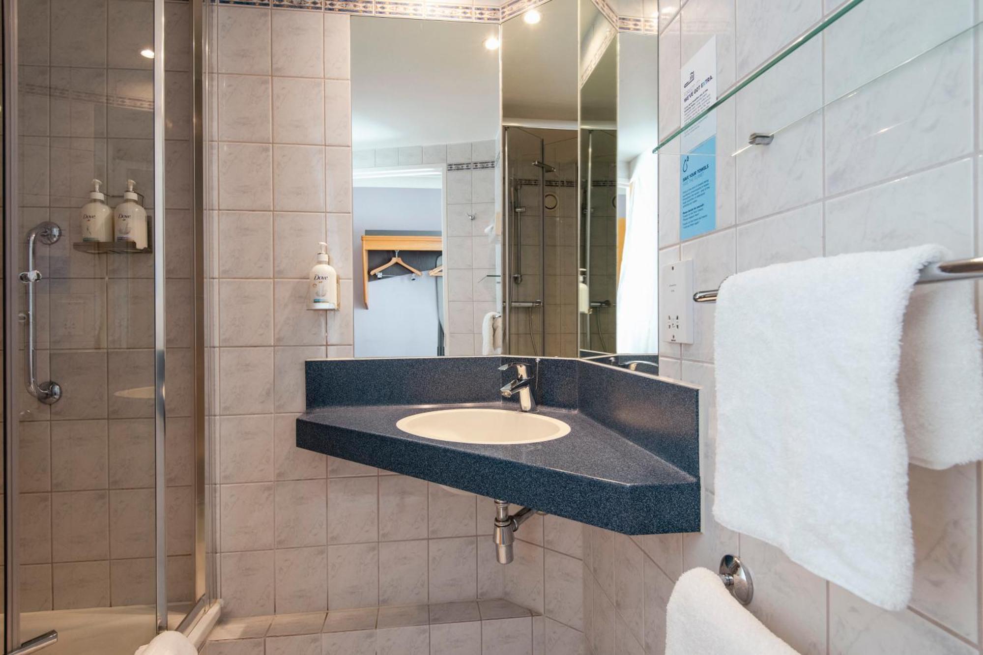 Holiday Inn Express Derby Pride Park By Ihg Eksteriør bilde