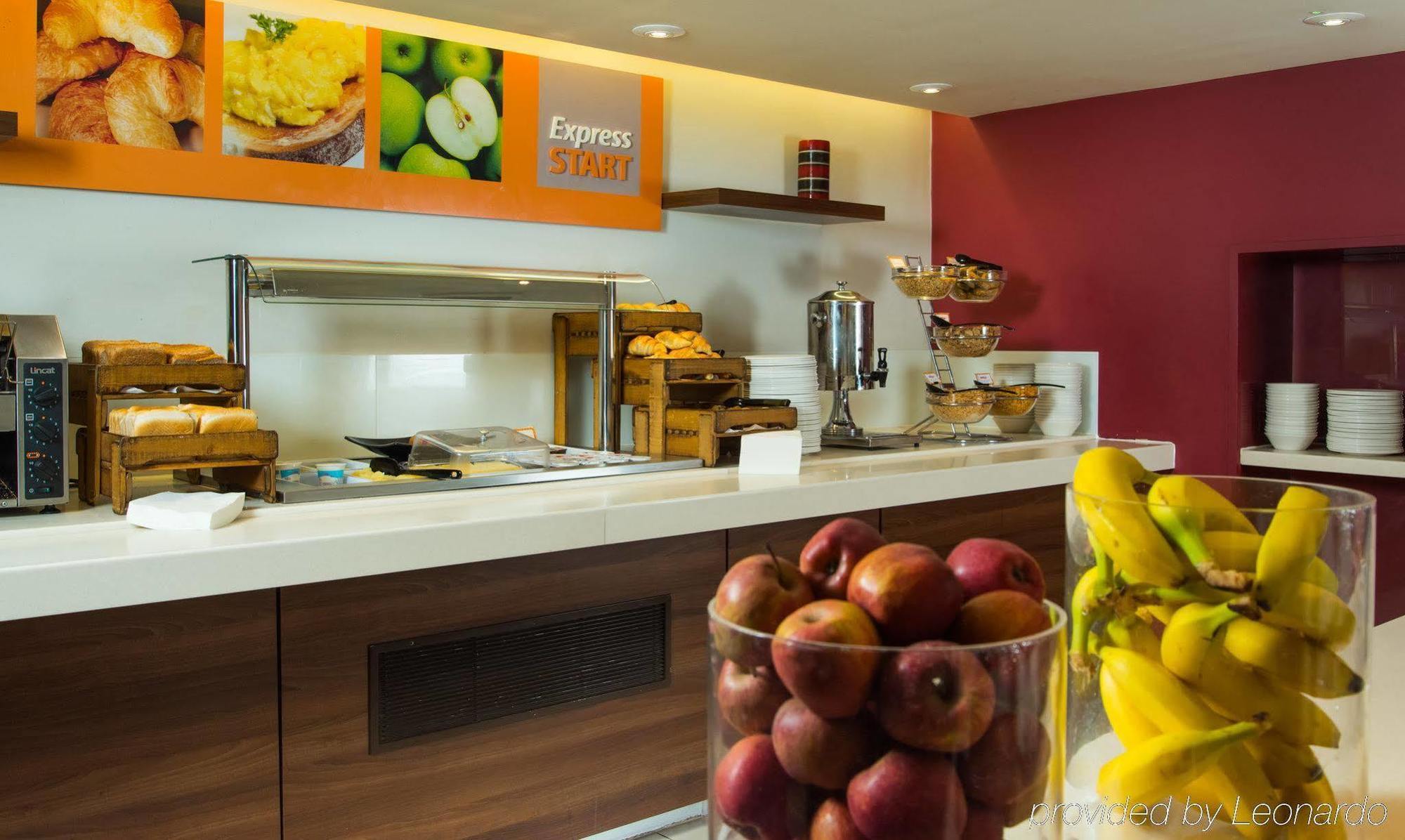 Holiday Inn Express Derby Pride Park By Ihg Eksteriør bilde