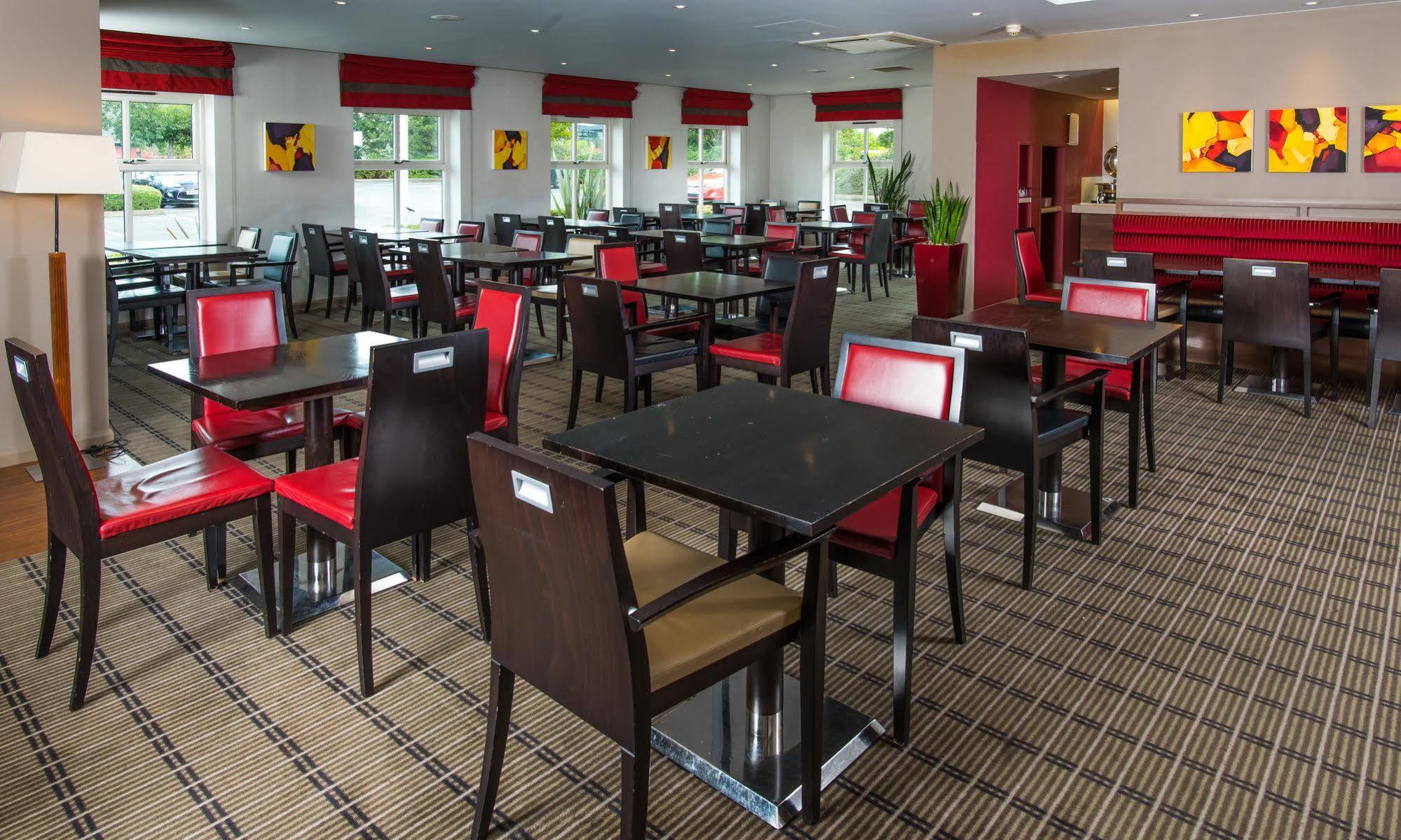 Holiday Inn Express Derby Pride Park By Ihg Eksteriør bilde