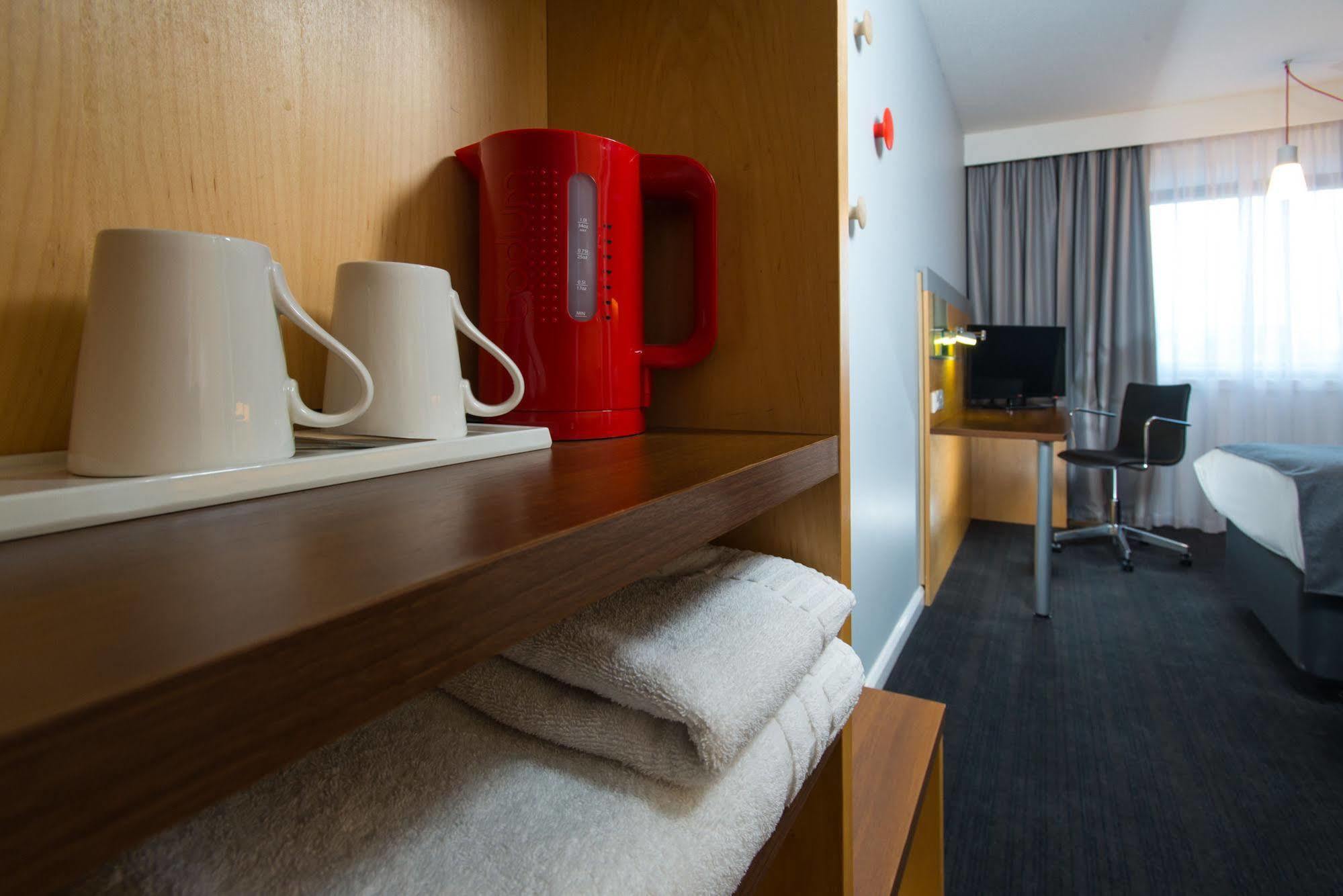 Holiday Inn Express Derby Pride Park By Ihg Eksteriør bilde