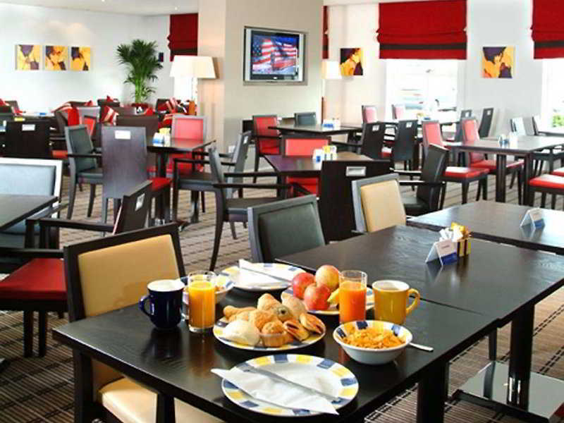 Holiday Inn Express Derby Pride Park By Ihg Eksteriør bilde